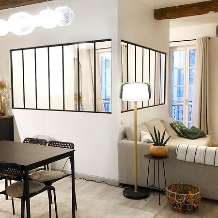 Appartamento Beau Loft Au Coeur De Tolone Esterno foto