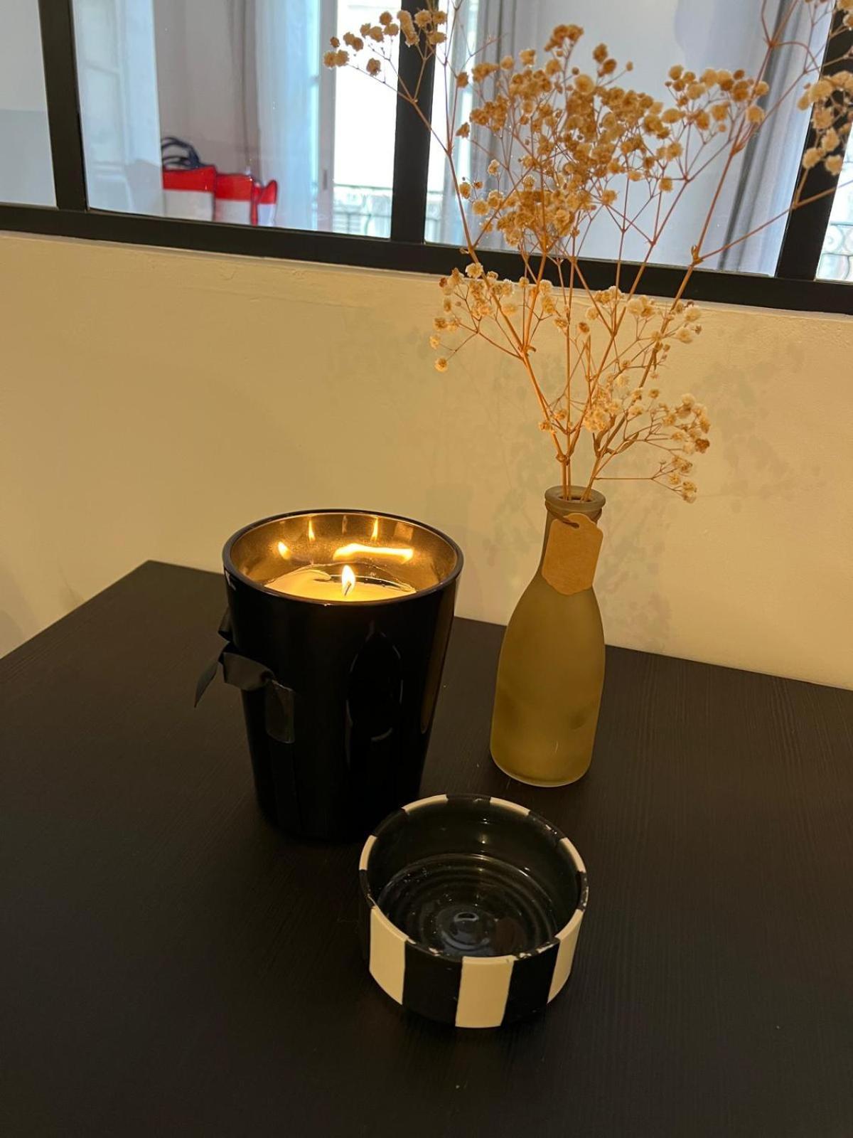 Appartamento Beau Loft Au Coeur De Tolone Esterno foto