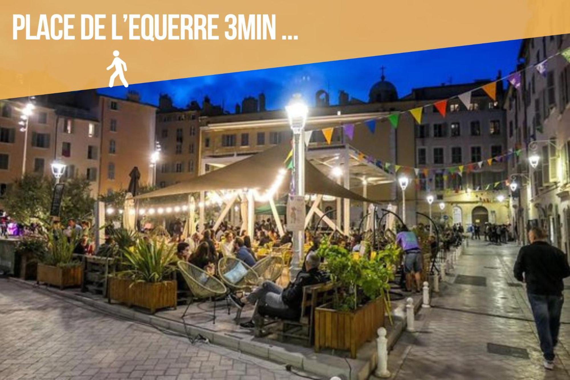 Appartamento Beau Loft Au Coeur De Tolone Esterno foto