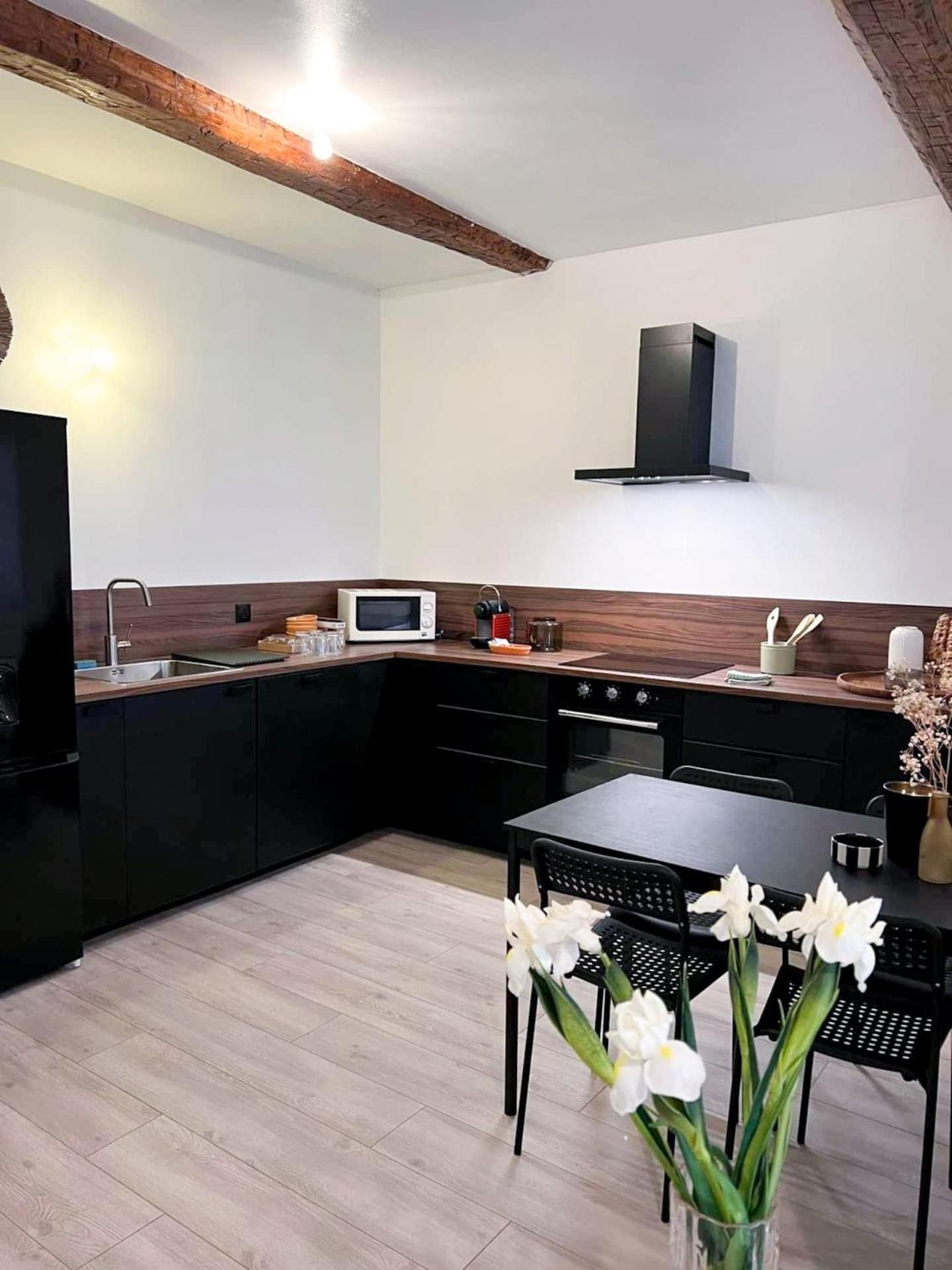 Appartamento Beau Loft Au Coeur De Tolone Esterno foto